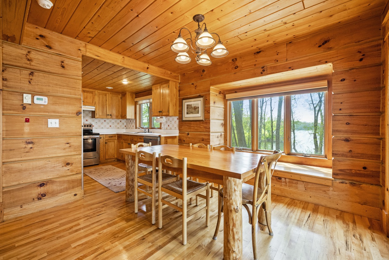 Katherine 2 Wisconsin Lake Resort Lodging